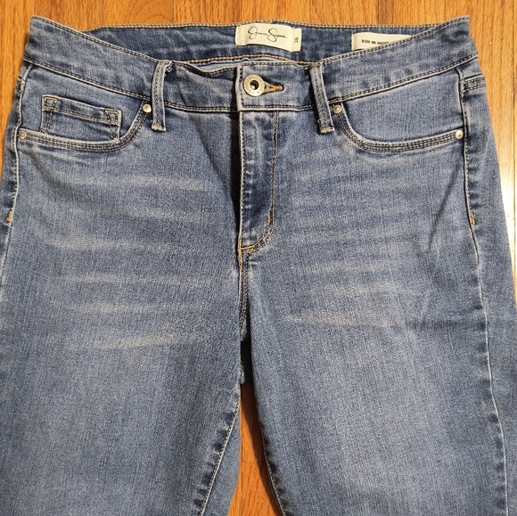 Jessica Simpson Kiss Me Super Skinny jeans, size 28w by 27.5L - Picture 5 of 15